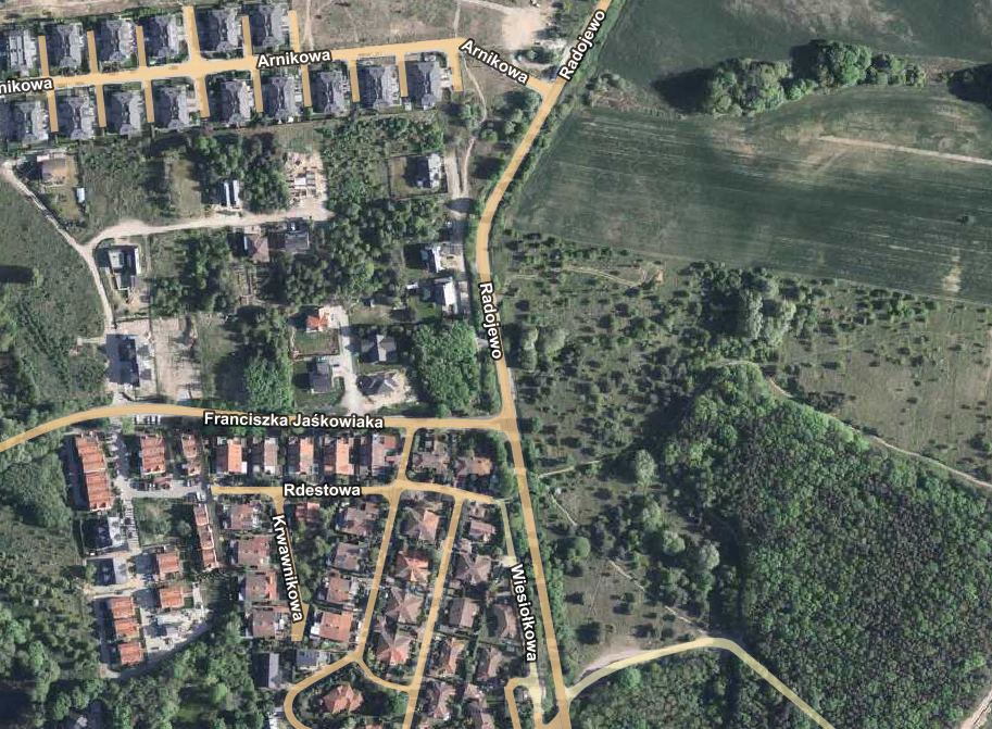 fragmnet mapy lotniczej Poznania z zaznaczonymi ulicami między innymi Radojewo i Franciszka Jaśkowiaka