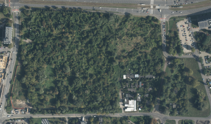 fragmnet mapy lotniczej z terenem będącym przedmiotem petycji opisanej w treści artykułu