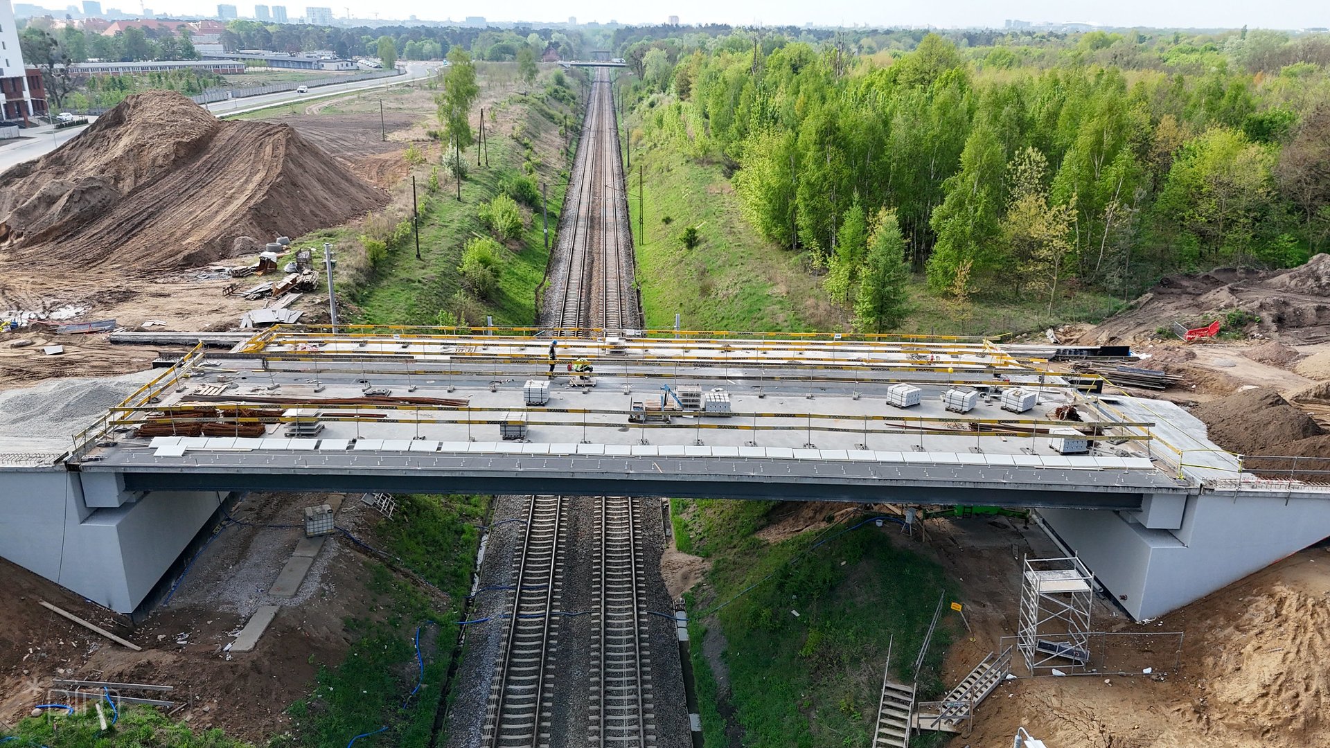 Galeria zdjęć z budowy wiaduktów przy ul. Lutyckiej i Golęcińskiej oraz układu drogowego w okolicy