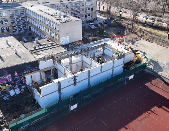 Galeria zdjęć z postępu budowy nowej części Zespołu Szkół Budowlano-Drzewnych