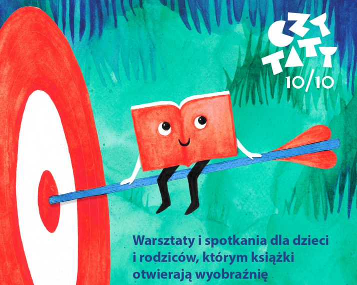 Ilustracja książki siedzącej na strzale trafiającej w tarczę oraz tekst o warsztatach dla dzieci i rodziców, szczegółowe informacje zawarto w treści artykułu.