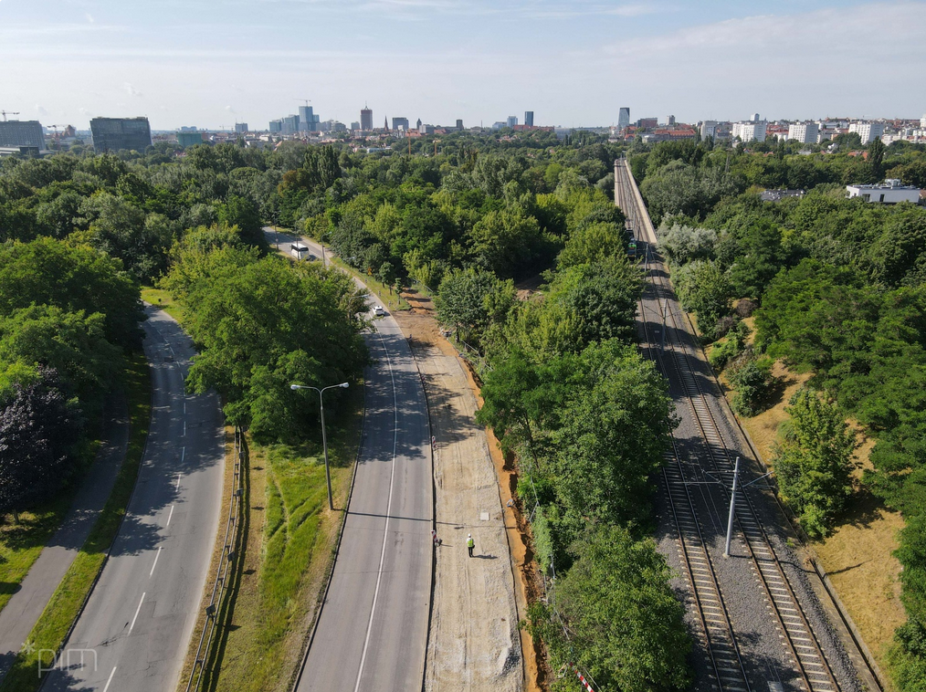 Łącznik zieleni przy trasie PST