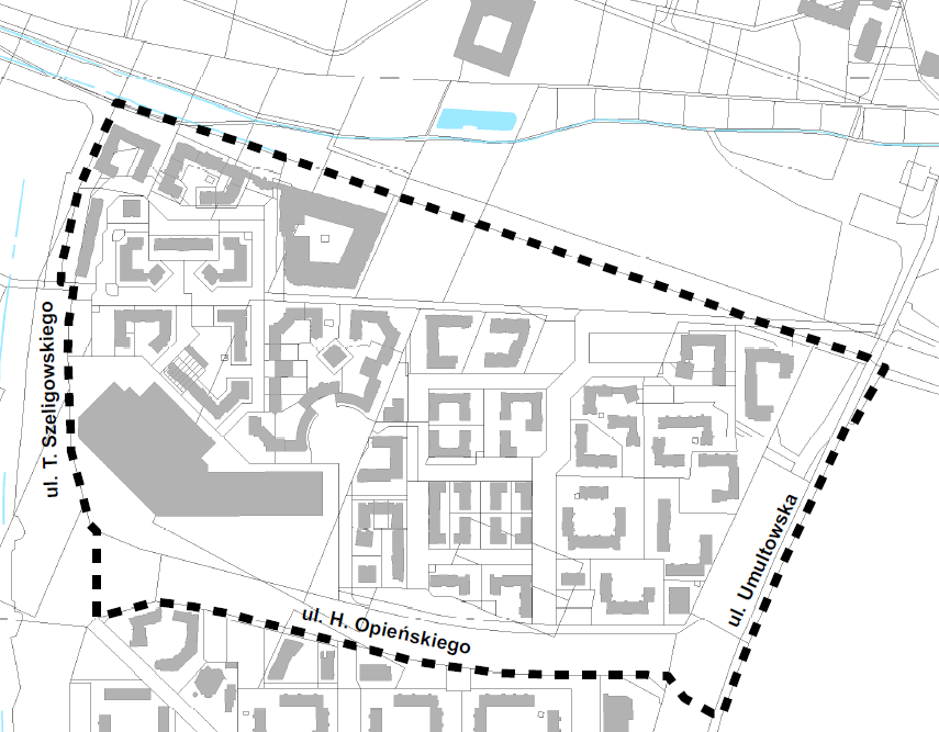 Mapa przedstawia fragment obszaru miejskiego z budynkami, ulicami i ciekami wodnymi. Budynki oznaczono na szaro, a nazwy ulic to: "ul. T. Szeligowskiego", "ul. H. Opińskiego" oraz "ul. Umultowska". Na mapie widoczne są również zaznaczone zielone przestrzenie oraz niewielki zbiornik wodny. Przerywana linia otacza wskazany obszar.