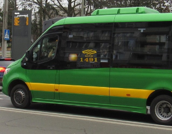 Minibus