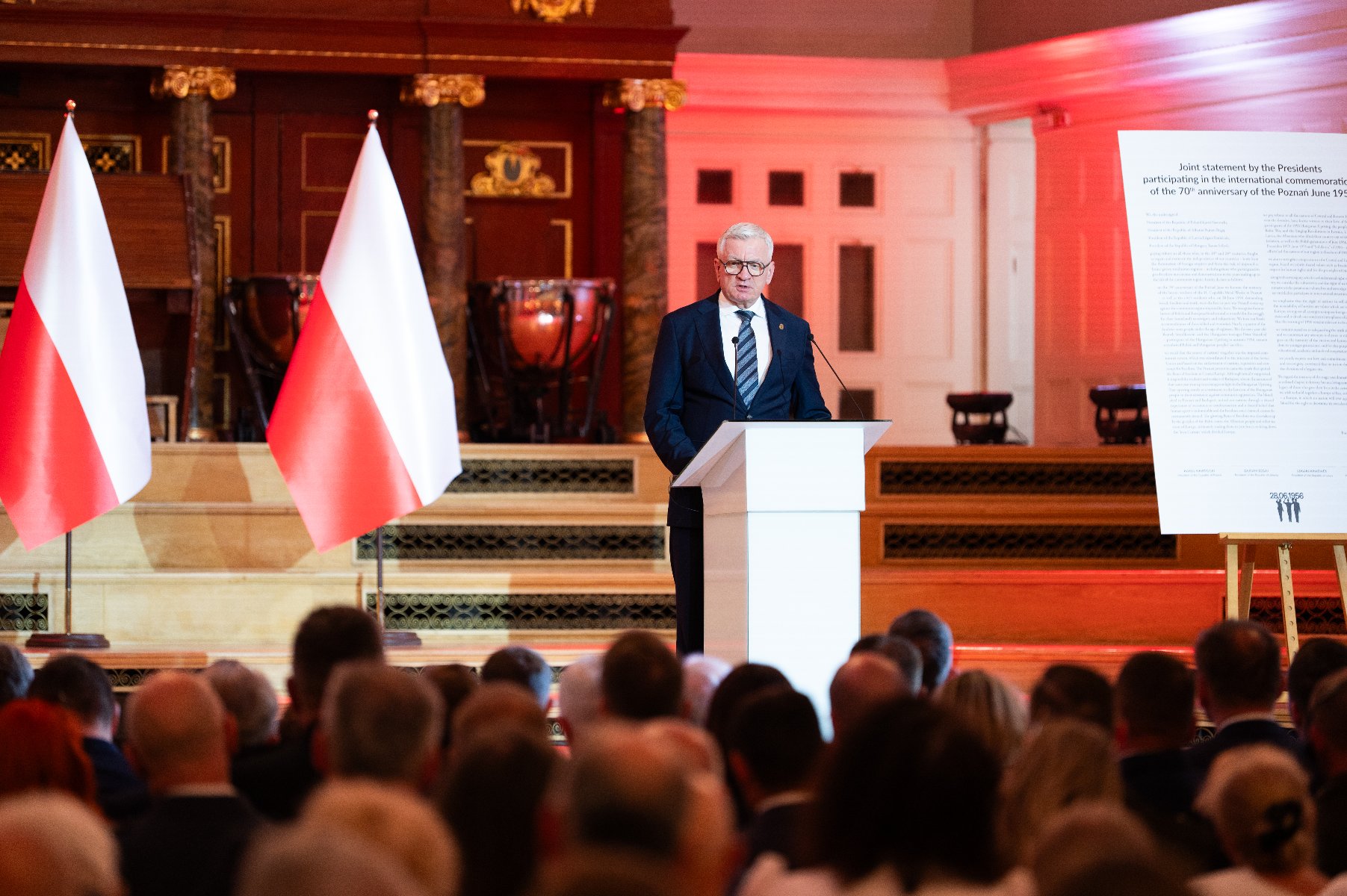 Na zdjęciu prezydent Poznania przy mównicy