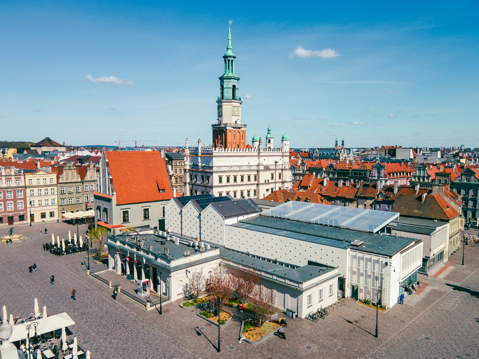 Panorama Poznania z widokiem na Ratusz.