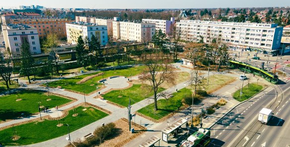 Pętla tramwajowa Ogrody z odnowionym skwerem