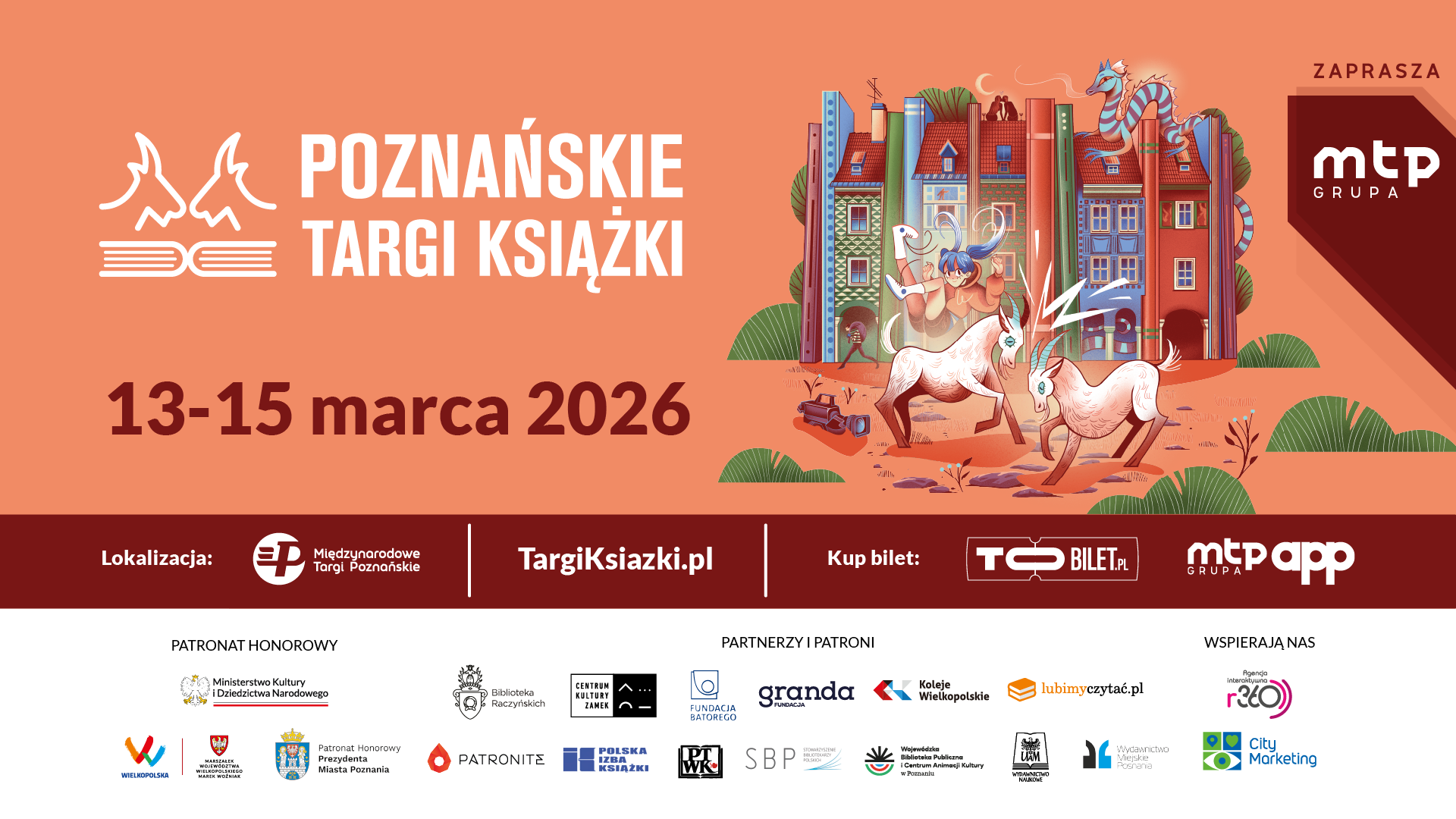 Plakat w pomarańczowo-brązowej kolorystyce. Prawą stronę zajmuje rysunek przedstawiający kamienice, których dachy i ściany przypominają grzbiety kolorowych książek. Przed budynkami widoczne są dwa białe koziołki, a nad nimi postać dziewczynki unoszącej się w powietrzu oraz niebieski smok. U dołu grafiki znajduje się szeroki biały pas z licznymi logotypami partnerów, patronów honorowych oraz wspierających marek. Z lewej strony obrazka widoczne są szczegóły dotyczące wydarzenia zawarte w treści artykułu.