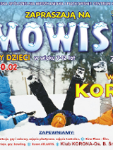 Na tle zimowego parku troje dzieci bawi się w śniegu, leżąc na plecach z uniesionymi nogami. Wokół napisy o różnych wielkościach i kolorach, są to szczegóły dotyczące wydarzenia zawarte w treści artykułu.