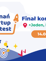 Kolorowa, ilustrowana grafika zapraszająca na finał konkursu Poznań Startup Contest, który odbędzie się 14 kwietnia w przestrzeni +Jeden w Poznaniu. Na białym tle znajdują się rysunki: kolorowe kamienice, rakiety, gwiazdy, tarcza strzelnicza oraz sylwetka poznańskiego koziołka. Centralnym elementem jest duży napis z nazwą konkursu oraz pomarańczowa ikona startującej rakiety.