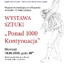 W centrum znajduje się duży, szkicowy rysunek dwóch postaci. Jedna osoba niesie drugą na plecach, obie są przedstawione w uproszczony, klasyczny sposób, cienką, delikatną kreską, bez detali twarzy na białym tle. W górnej części plakatu widnieje niebieskie logo z napisem "115 lat" oraz nazwą "Związek Polskich Artystów Plastyków Okręg Poznański". Z lewej strony informacje o wydarzeniu zawarte w treści artykułu, napisane czerwoną i czarną czcionką.