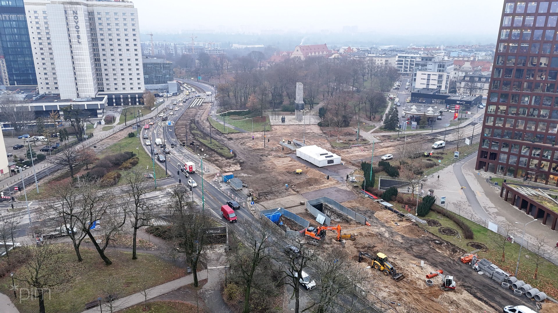 Skrzyżowanie ulic Królowej Jadwigi, Wierzbięcice