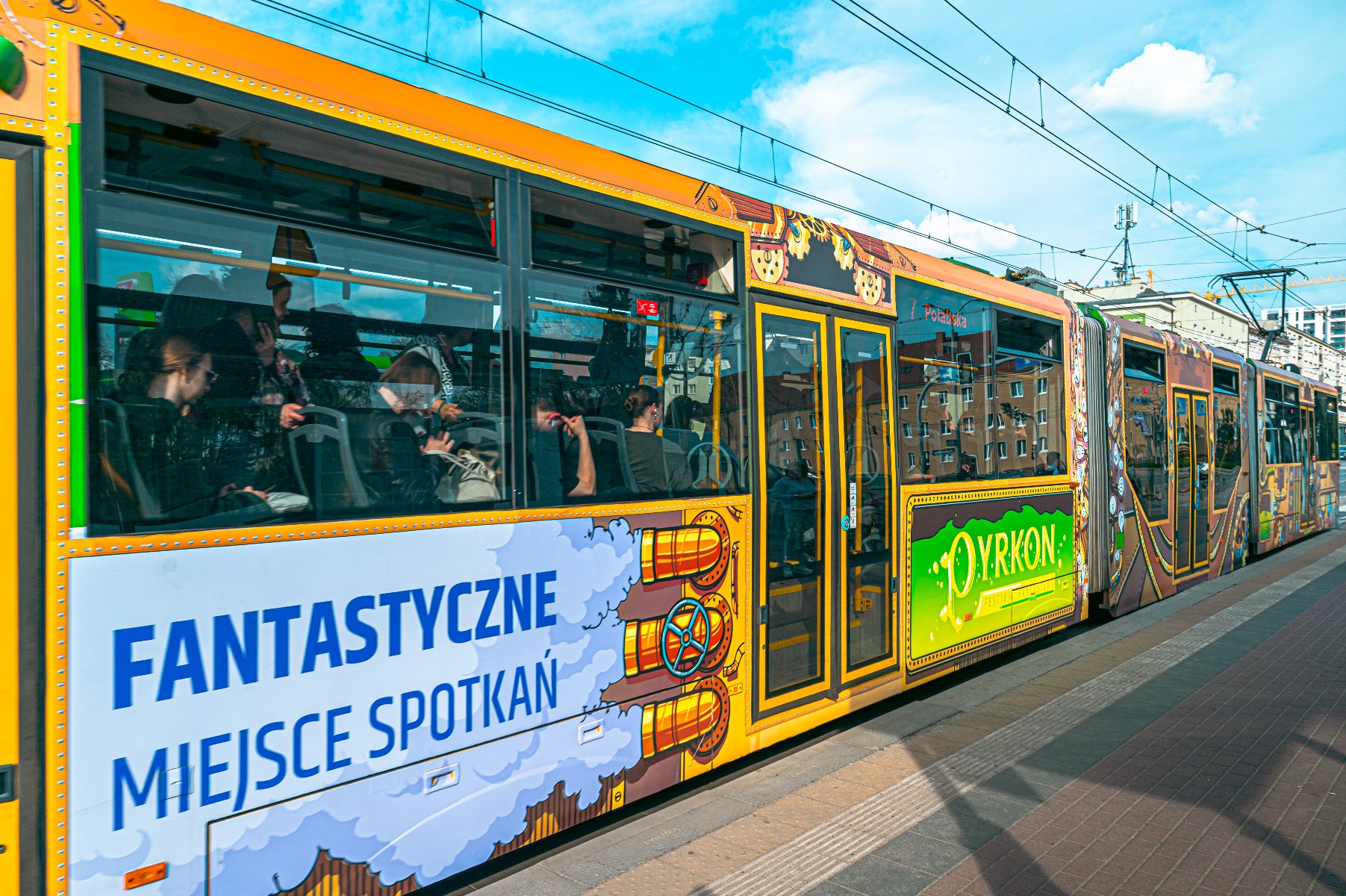 Specjalny tramwaj pyrkonowy