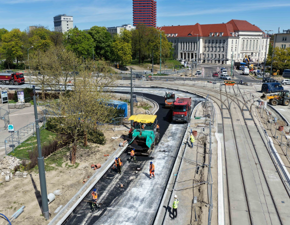 Węzeł Wierzbięcice i układanie nawierzchni