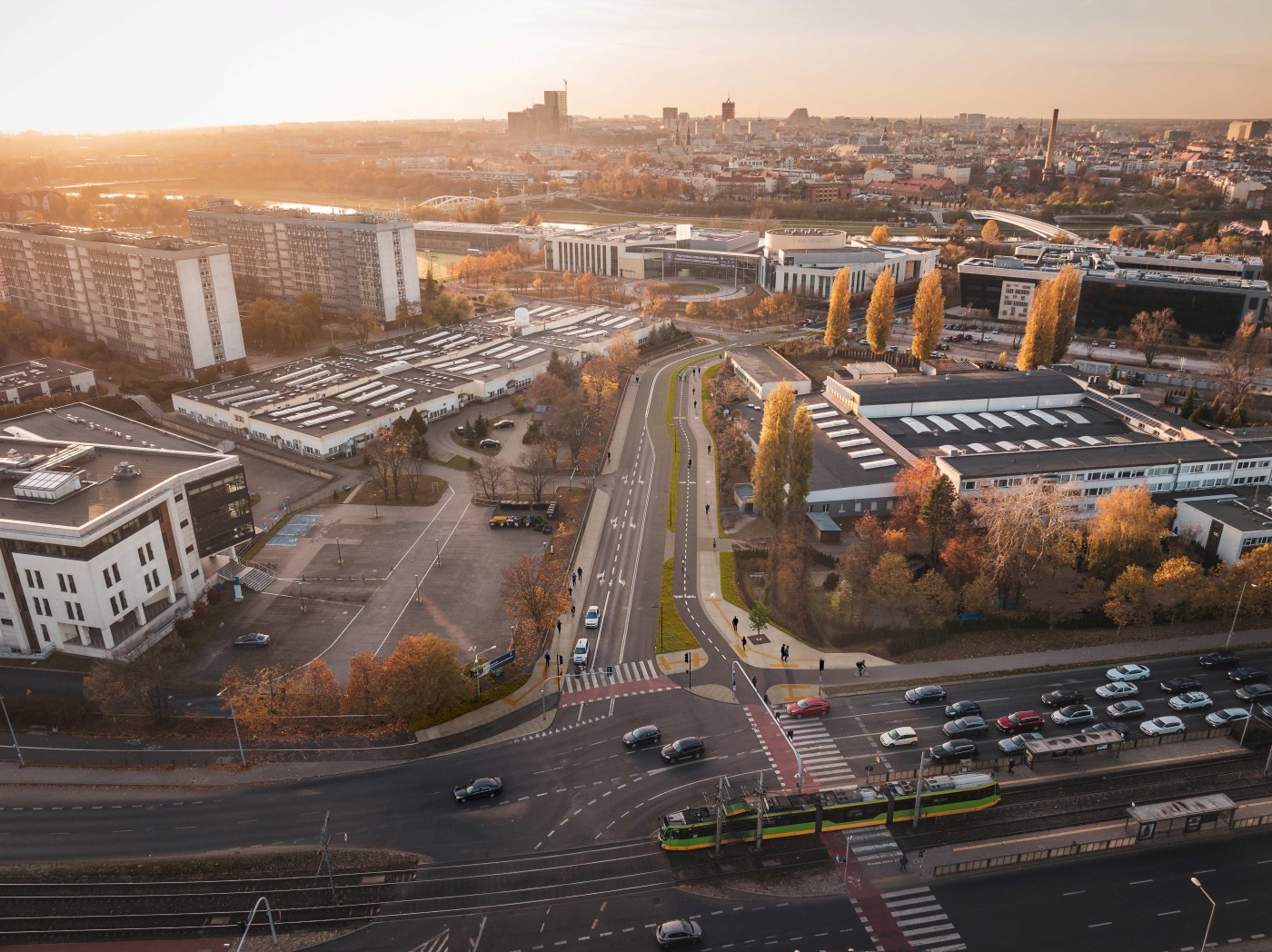 Wizualizacja drogi rowerowej i chodnika, które połączą Mosty Berdychowskie z Maltą