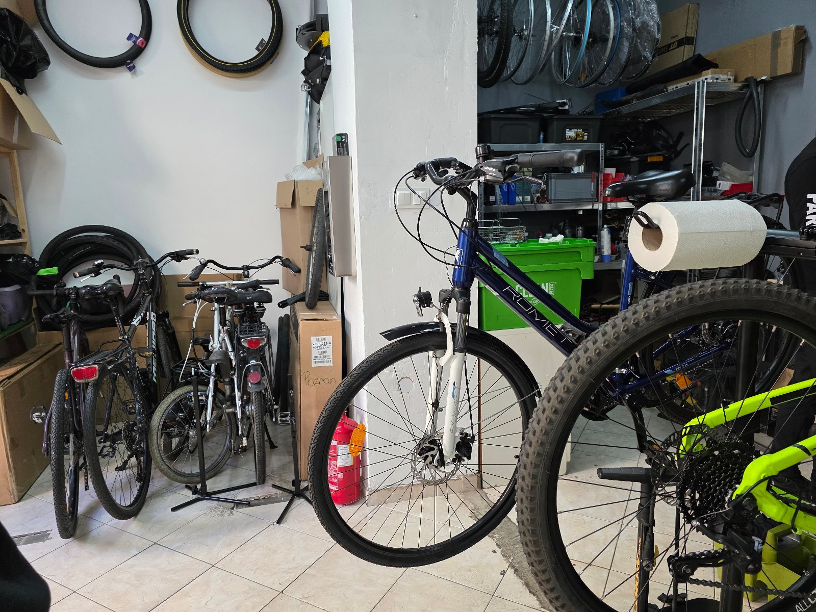 Zdjęcie przedstawia lupę służącą do naprawy