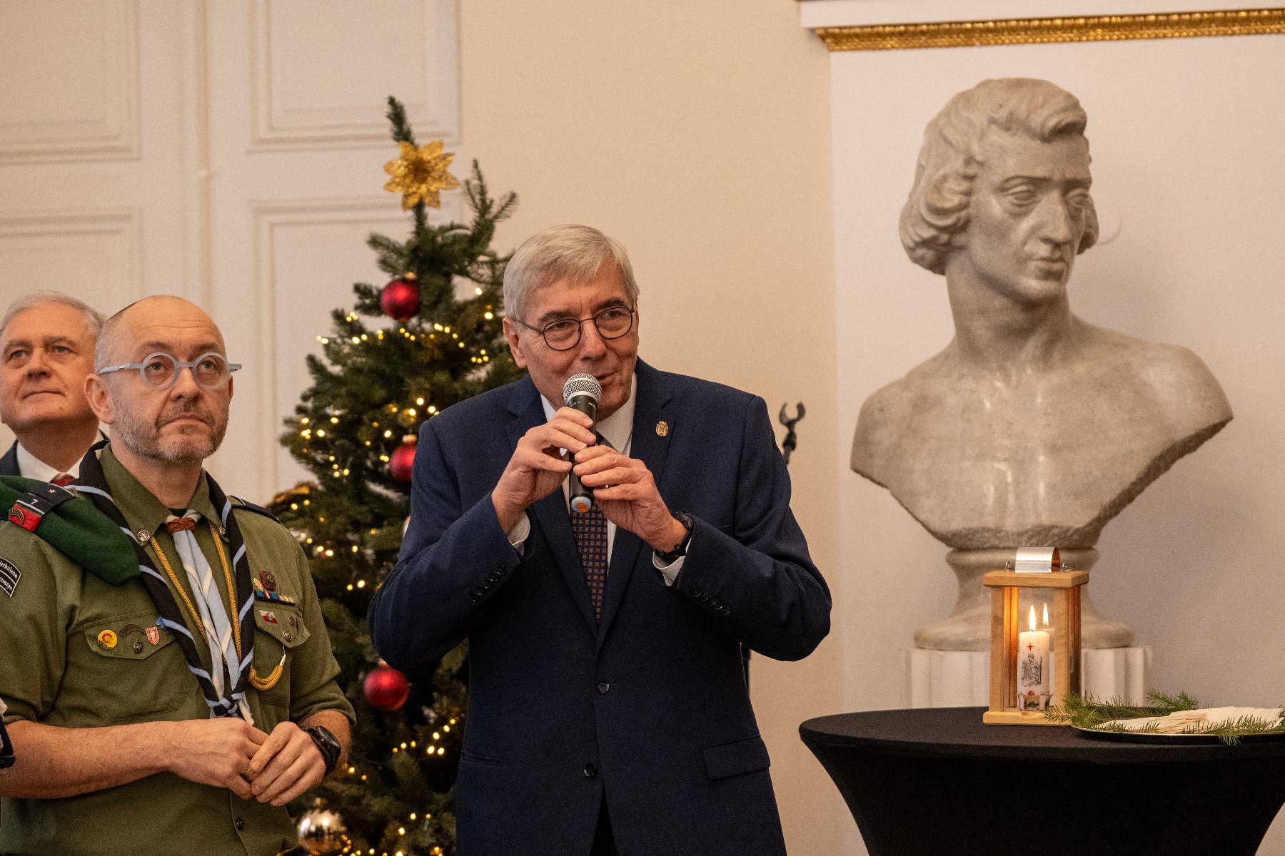 Zdjęcie przedstawia przewodniczącego Rady Miasta