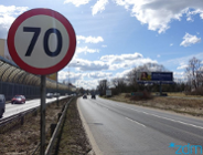 70 km/h na ul. Niestachowskiej