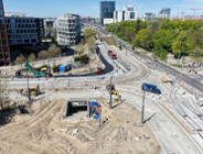 Coraz bliżej nowej trasy tramwajowej - trwa układanie nawierzchni przy węźle Wierzbięcice