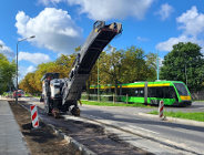 Frezowanie zniszczonej nawierzchni ul. Reymonta