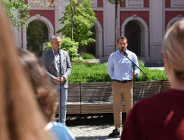 Lato z Estradą na osiedlach