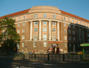 Medycy czekają na ziemię pod szpital