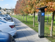 Mieszkańcy i płacący podatki w Poznaniu zapłacą mniej za parkowanie i komunikację