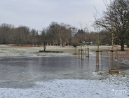 Na Cytadeli natura sama zrobiła lodowisko