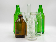 Nie tylko w Dniu Świętego Patryka, szkło wrzucamy do zielonego pojemnika!