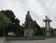 Niech pomniki wrastają w tkankę miasta