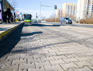 Odnowione zatoki autobusowe na Winogradach