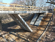 Postępuje przebudowa mostku na Cytadeli