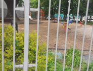 Prace na placu zabaw na Wildzie