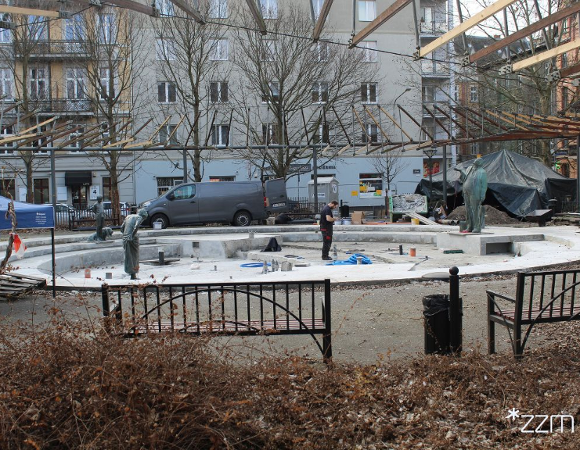 remont fontanny na skwerze Zielone Ogródki