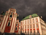 Urząd w klasztorze