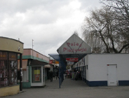 W obronie pawilonów i skweru na os. Piastowskim