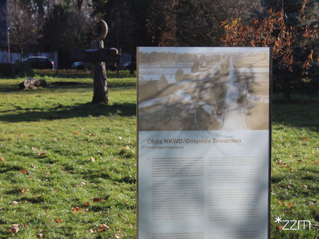 W Parku Heweliusza, z inicjatywy IPN i Stowarzyszenia Mieszkańców Abisynia odsłonięto tablicę - pylon SIM, który przybliża smutną historię obecnego Parku Heweliusza7