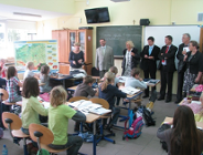 W szkole w Krzesinach