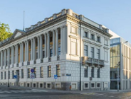 Zabytkowy gmach Biblioteki Raczyński przejdzie modernizację